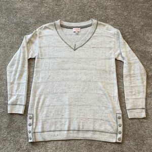 Talbots Oprah Collection Gray V Neck Sweater Petite SP Button Hem Knit